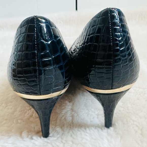 Navy Blue Croc Embossed Pumps Heels - Picture 15 of 15